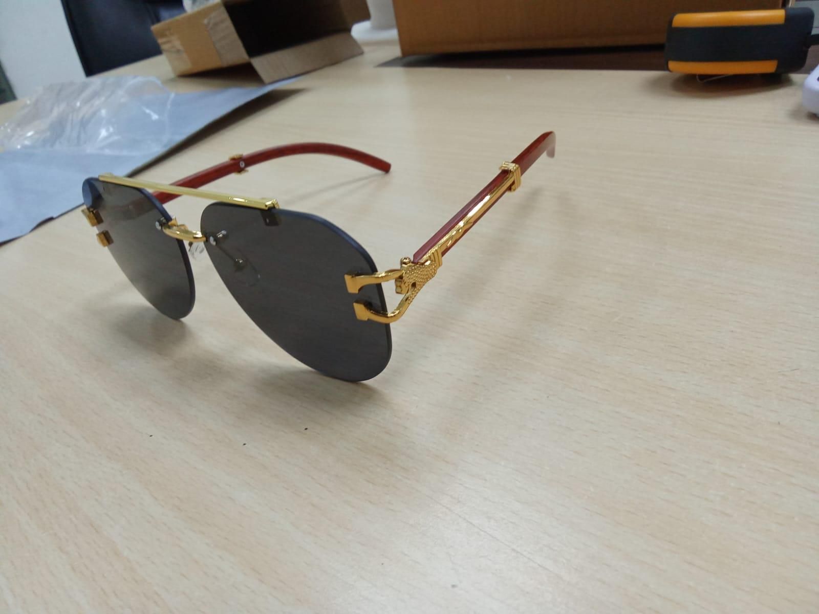 Premium Rimless Aviator Sunglasses (Pack of 1 )